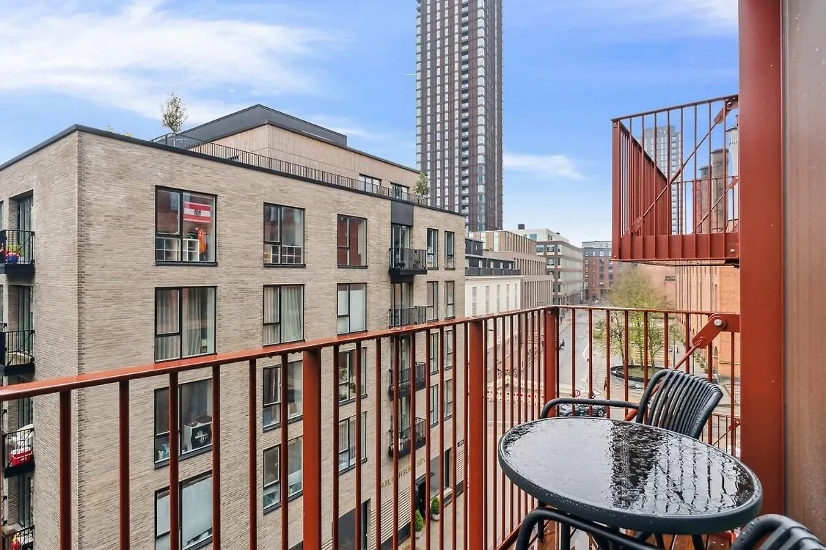 Exclusive Apartment In Copenhagen V With Balcony
